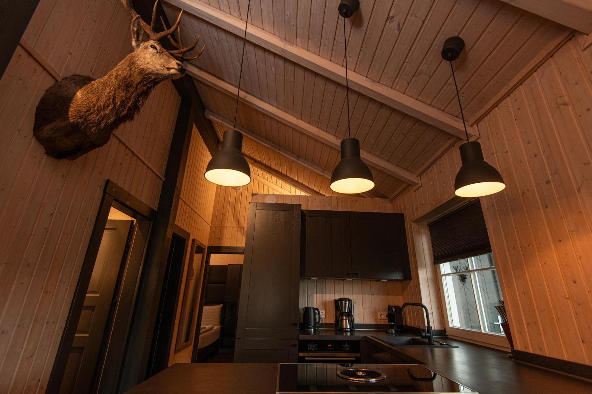 Kustelberg Lodges Medebach Buitenkant foto