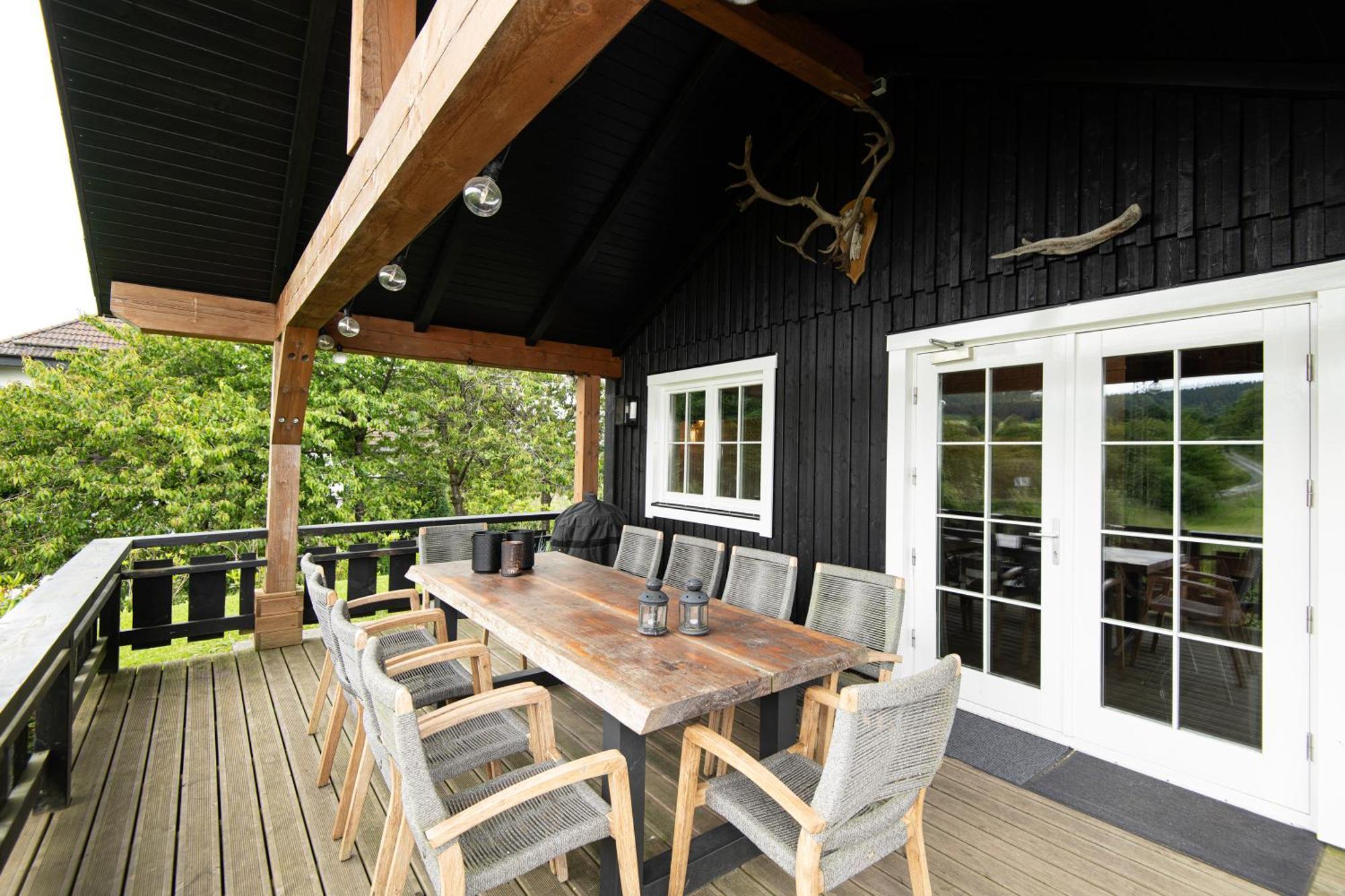 Kustelberg Lodges Medebach Buitenkant foto
