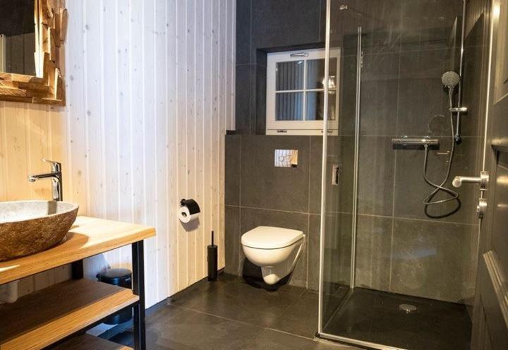 Kustelberg Lodges Medebach Buitenkant foto